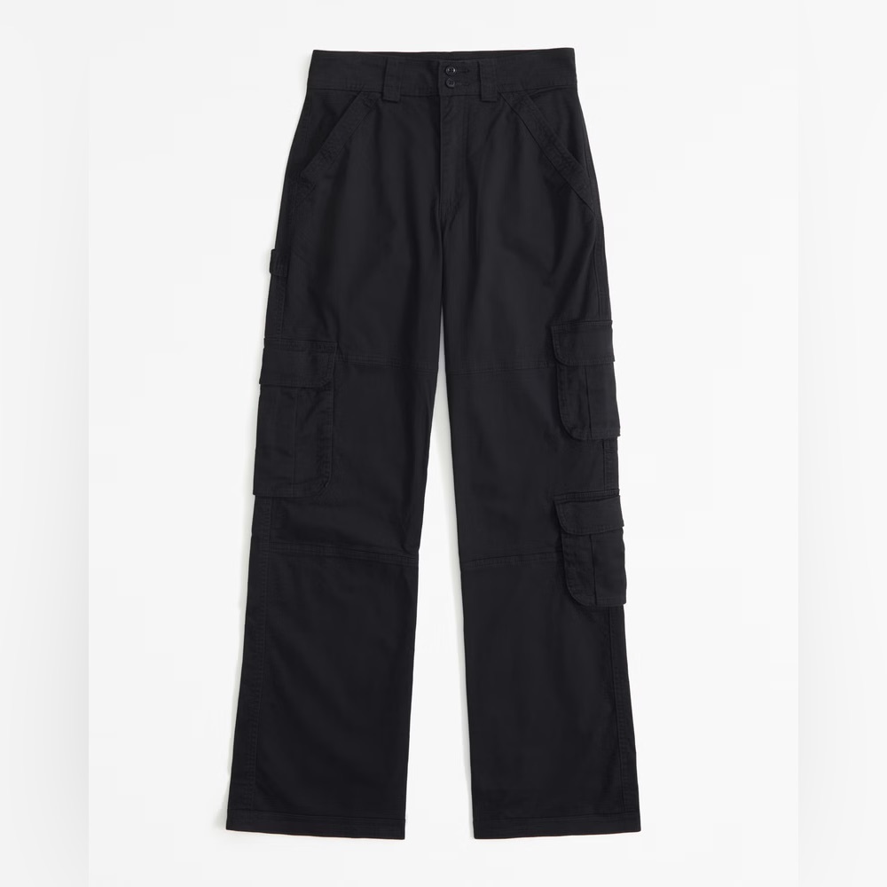 A&F Curve Love Relaxed Cargo Pant - Picture 2 of 5